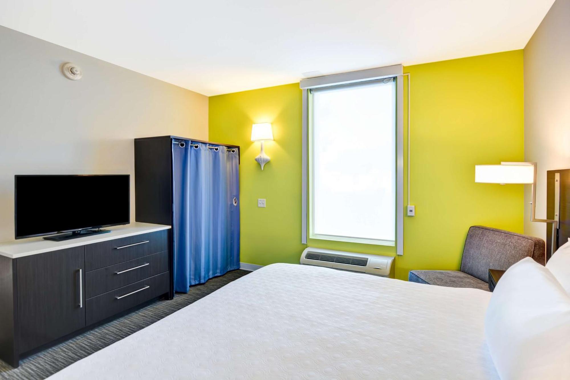 Hotel Home2 3*